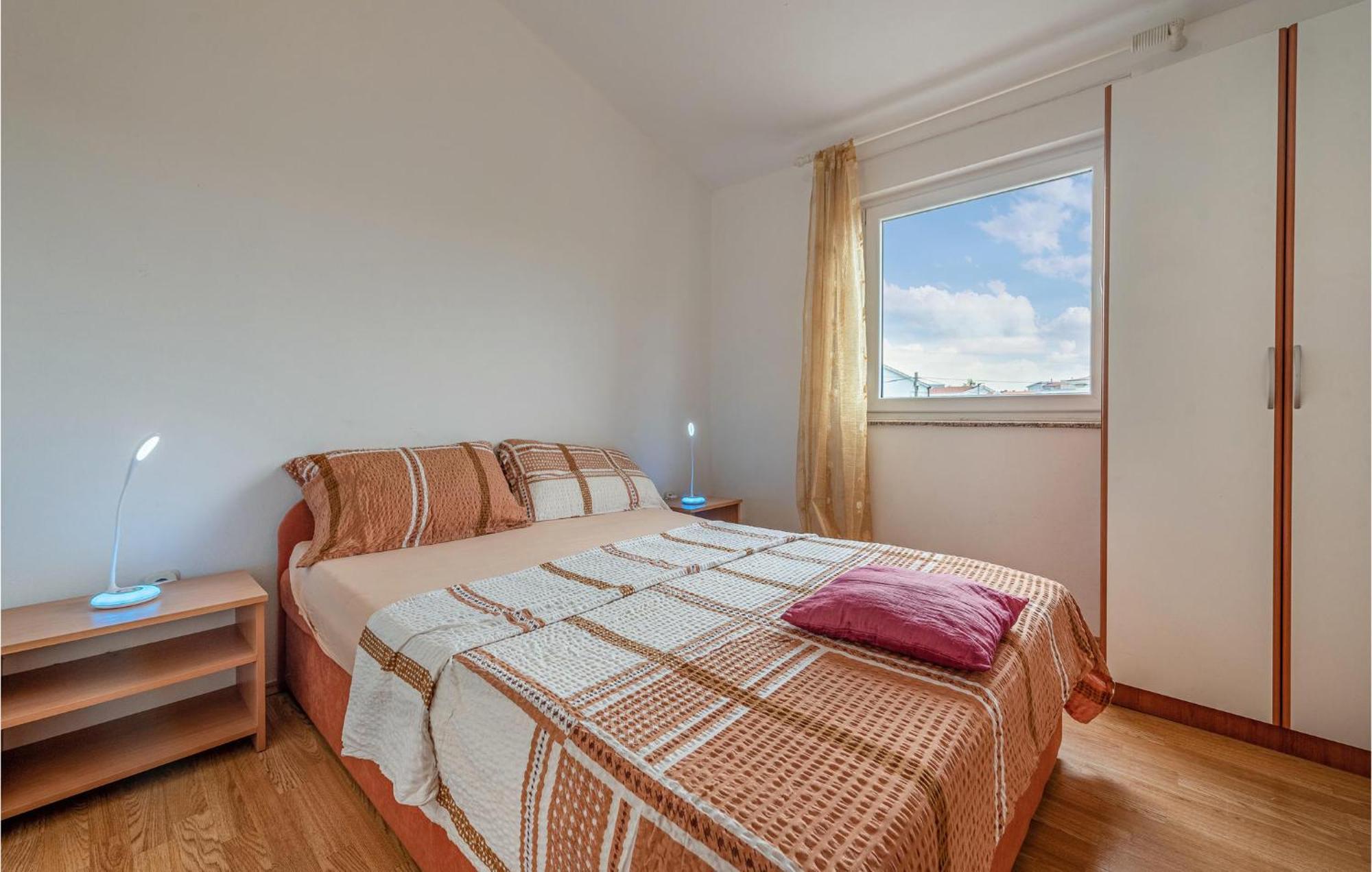 Beautiful Apartment In Vir With Wifi Exterior photo